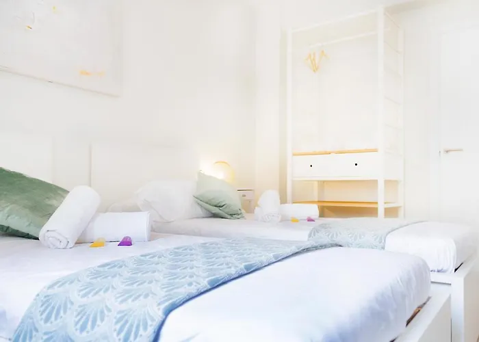 Cabanyal Luxury Malvarrosa Beach